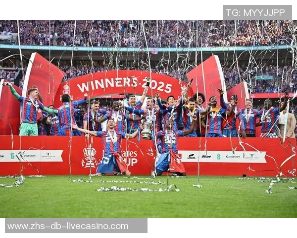 英超联赛激战正酣球迷热情高涨期待精彩对决与传奇时刻